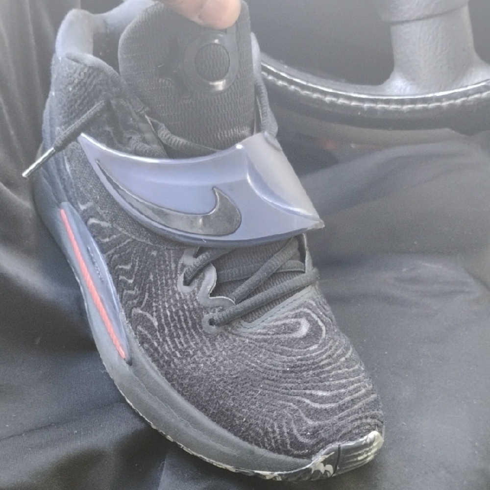 Nike Black and Gray Performance Sneakers with Knit Upper